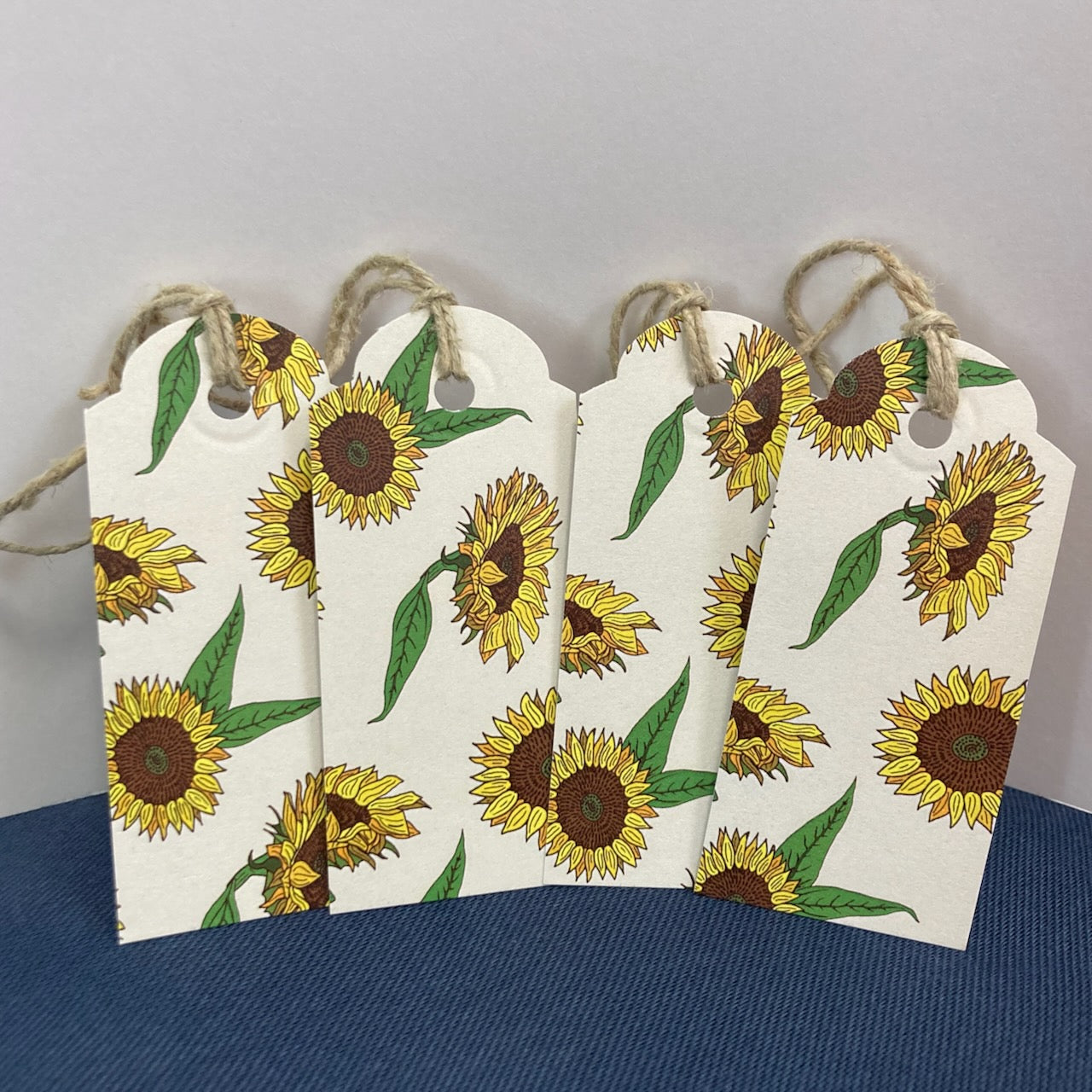 Single set of 4 Sunflower Gift Tags (4-pack, 10 color choices)